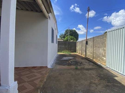 Vende-se um Casa Térrea no Setor Ponta Kayana, Excelente oportunidade Casa com 2 Quartos