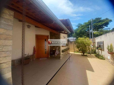 Casa com 5 quartos à venda no bairro Itapoã, 301m²