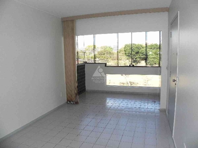Apartamento com 2 quartos para alugar no bairro Cruzeiro Novo, 62m²
