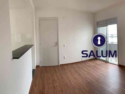 Apartamento com 3 quartos para alugar no bairro Jardim Vitória, 64m²