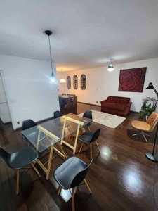 Apartamento com 4 quartos para alugar no bairro Coração de Jesus, 160m²