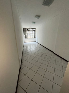 Apartamento em Centro, Niterói/RJ de 40m² 1 quartos à venda por R$ 90.000,00