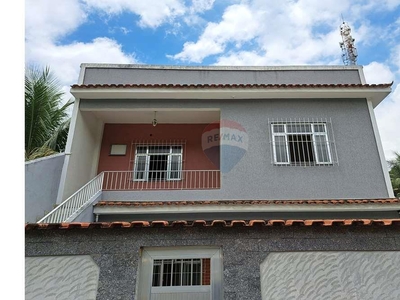 Apartamento em Jardim das Oliveiras, Duque de Caxias/RJ de 76m² 2 quartos à venda por R$ 189.000,00