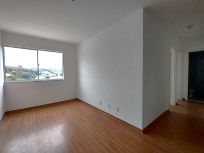 Apartamento em Santa Terezinha, Juiz de Fora/MG de 45m² 2 quartos à venda por R$ 184.000,00