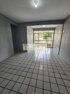 Apartamento em São João, Teresina/PI de 100m² 3 quartos à venda por R$ 294.000,00