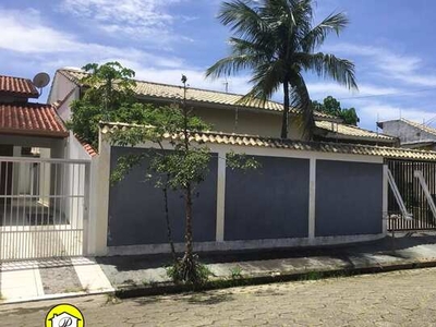 Casa a venda no Bairro Stella Maris na praia de Peruíbe