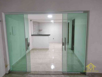 Casa com 2 quartos à venda no bairro Glória, 90m²