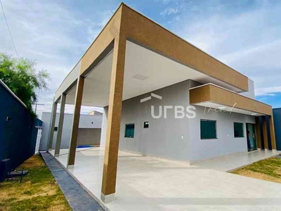 Casa com 3 quartos à venda no bairro Residencial Monte Pascoal, 263m²