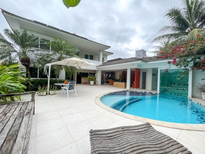 Casa em Camboinhas, Niterói/RJ de 470m² 4 quartos à venda por R$ 7.349.000,00