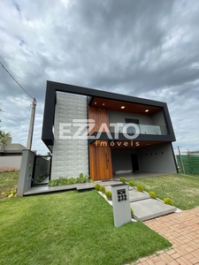 Casa em Centro, Dourados/MS de 230m² 3 quartos à venda por R$ 2.199.000,00