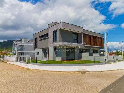 Casa em Centro, Florianópolis/SC de 140m² 3 quartos à venda por R$ 1.049.000,00