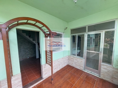 Casa em Galo Branco, São Gonçalo/RJ de 80m² 3 quartos para locação R$ 1.400,00/mes