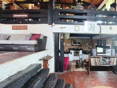 Casa em Granja Viana, Cotia/SP de 188m² 4 quartos à venda por R$ 649.000,00