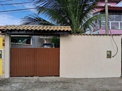 Casa em Guaratiba (Ponta Negra), Maricá/RJ de 45m² 2 quartos à venda por R$ 379.000,00 ou para locação R$ 1.600,00/mes
