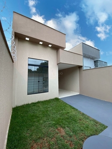 Casa em Jardim dos Girassóis, Aparecida de Goiânia/GO de 110m² 3 quartos à venda por R$ 419.000,00
