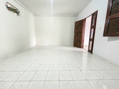 Casa em Parque Dois Irmãos, Fortaleza/CE de 98m² 2 quartos para locação R$ 1.200,00/mes