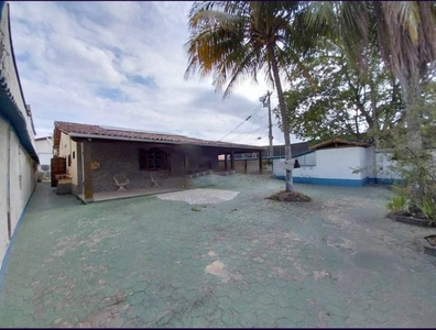 Casa em Piratininga, Niterói/RJ de 268m² 4 quartos à venda por R$ 949.000,00