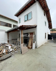 Casa em São Benedito, Santa Luzia/MG de 225m² 3 quartos para locação R$ 3.357,00/mes