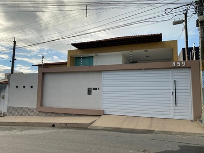 Casa em Universitário, Caruaru/PE de 350m² 4 quartos à venda por R$ 1.999.000,00