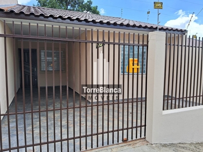 Casa em Uvaranas, Ponta Grossa/PR de 65m² 2 quartos para locação R$ 900,00/mes