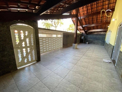 Casa em Vila Tupi, Praia Grande/SP de 185m² 3 quartos à venda por R$ 649.000,00