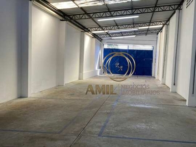 RA AMIL aluga Galpão industrial de 217 m² Área Construída e 224m² de Área Total, 6m² de P