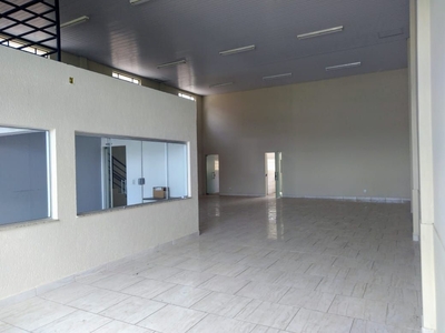 Salão em Jardim Santa Helena, Mogi Mirim/SP de 220m² para locação R$ 4.000,00/mes