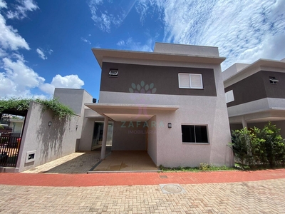 Sobrado em Vila Vilas Boas, Campo Grande/MS de 150m² 3 quartos à venda por R$ 799.000,00