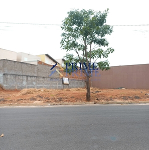 Terreno em Centro, Lins/SP de 10m² à venda por R$ 253.000,00