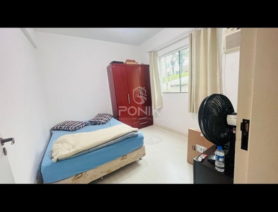 Apartamento no Bairro Vila Nova em Blumenau com 2 Dormitórios (2 suítes) e 112 m²