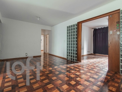 Apartamento à venda em Bela Vista com 130 m², 3 quartos, 2 suítes, 2 vagas