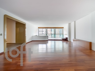 Apartamento à venda em Jardim América com 354 m², 3 quartos, 3 suítes, 3 vagas