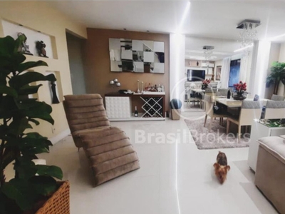 Apartamento à venda em Jardim Guanabara (Ilha do Governador) com 222 m², 3 quartos, 2 suítes, 2 vagas