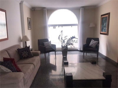 Apartamento a venda em Moema - 2 dormitórios