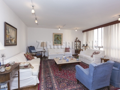 Apartamento à venda em Santa Cecília com 251 m², 3 quartos, 1 suíte, 2 vagas