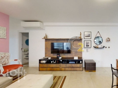 Apartamento à venda em Vila Madalena com 102 m², 3 quartos, 1 suíte, 2 vagas