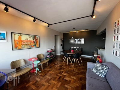 Apartamento à venda em Vila Mariana com 107 m², 2 quartos, 1 suíte, 2 vagas