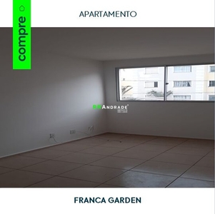 Apartamento à venda no bairro Vila Santa Cruz - Franca/SP