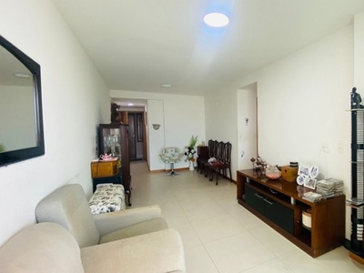 Apartamento para venda em Icaraí de 164.00m² com 3 Quartos, 1 Suite e 2 Garagens