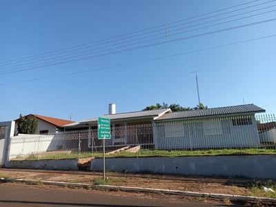 Casa à venda no Centro de São Pedro do Paraná, PR