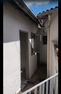 Casa com 1dormitório para alugar, 40 m² por R$ 800,00/mês - Jardim Felicidade (Zona Oeste)