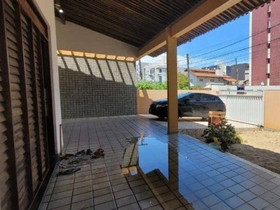 Casa com 4 dormitórios à venda, 400 m² por R$ 850.000,00 - Bessa - João Pessoa/PB