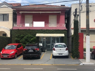 CASA COML. NA AV. LINS DE VASCONCELOS