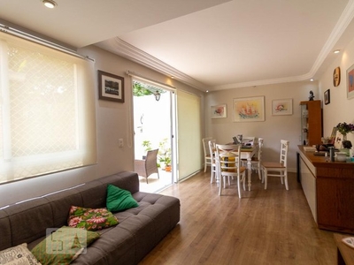 Casa de Condomínio para Aluguel - Cidade São Francisco , 3 Quartos, 215 m2