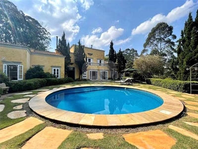 Casa em Estilo Toscana - Bárbara - 6 suítes -10 vagas - área de lazer completa com piscina