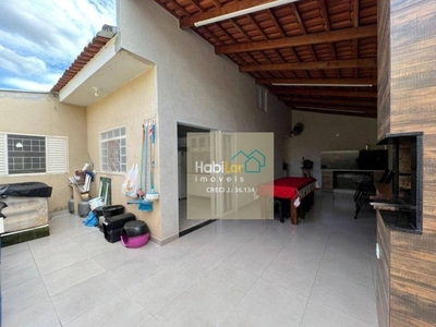 Casa para venda em Conjunto Habitacional São Deocleciano de 153.00m² com 3 Quartos, 1 Suit
