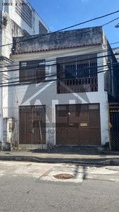 Casa para Venda em Salvador, Nazaré, 4 dormitórios, 1 suíte, 3 banheiros, 1 vaga