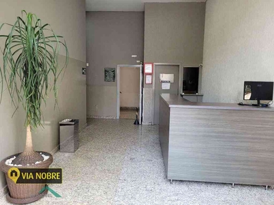 Andar para alugar no bairro Estoril, 330m²