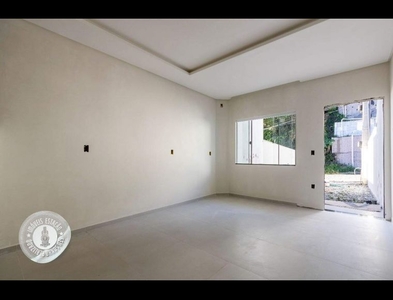 Casa no Bairro Fortaleza em Blumenau com 2 Dormitórios (2 suítes) e 90 m²