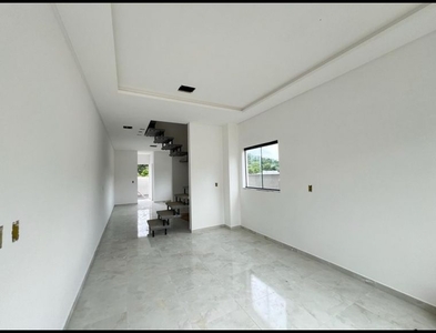 Casa no Bairro Itoupava Central em Blumenau com 2 Dormitórios e 72.7 m²